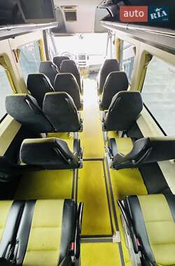 Туристичний / Міжміський автобус Mercedes-Benz Sprinter 2011 в 