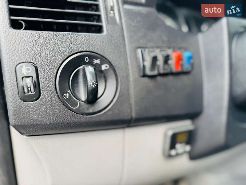 Мікроавтобус Mercedes-Benz Sprinter 2014 в Дніпрі фото 34 Мікроавтобус Mercedes-Benz Sprinter 2014 в Дніпрі