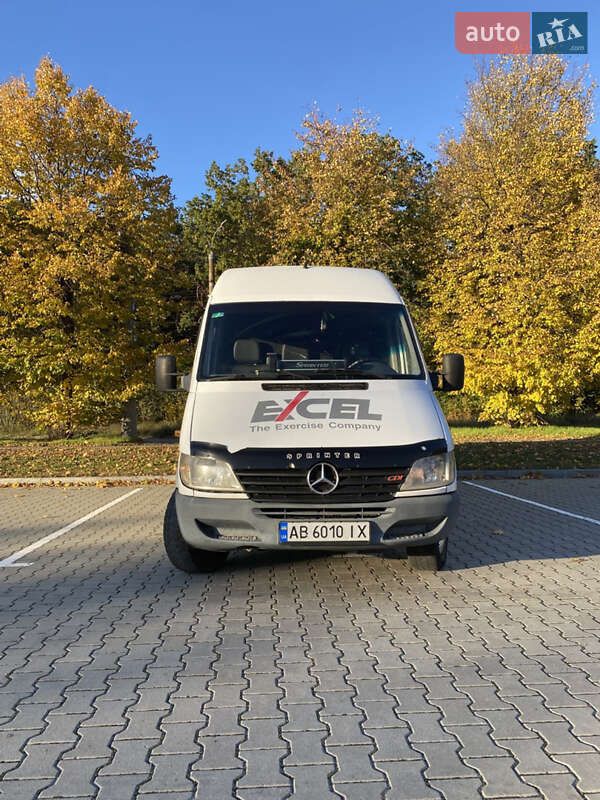 Грузовой фургон Mercedes-Benz Sprinter 2002 в Виннице фото 2 Грузовой фургон Mercedes-Benz Sprinter 2002 в Виннице