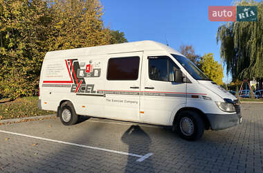Вантажний фургон Mercedes-Benz Sprinter 2002 в  фото 4 Вантажний фургон Mercedes-Benz Sprinter 2002 в