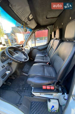 Вантажний фургон Mercedes-Benz Sprinter 2002 в  фото 29 Вантажний фургон Mercedes-Benz Sprinter 2002 в