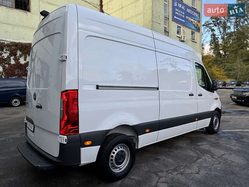 Грузовой фургон Mercedes-Benz Sprinter 2024 в Киеве фото 6 Грузовой фургон Mercedes-Benz Sprinter 2024 в Киеве