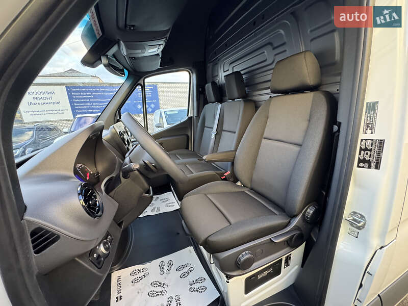 Грузовой фургон Mercedes-Benz Sprinter 2024 в Киеве фото 13 Грузовой фургон Mercedes-Benz Sprinter 2024 в Киеве