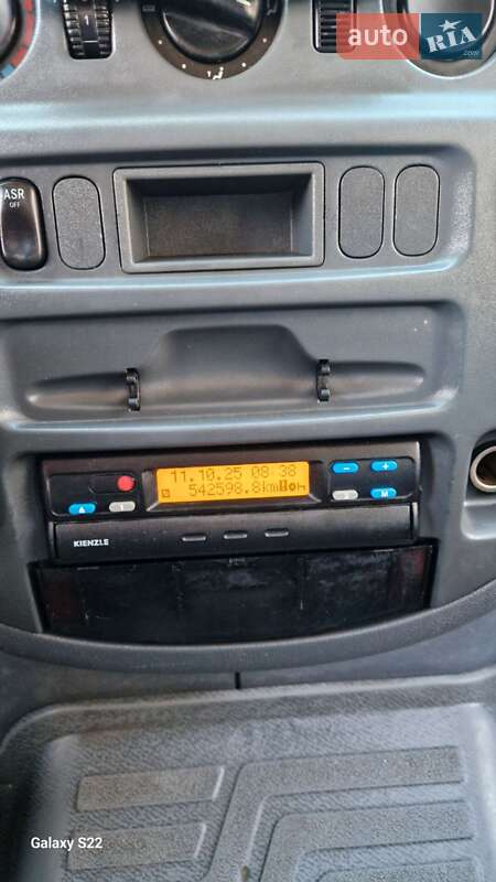 Вантажопасажирський фургон Mercedes-Benz Sprinter 2005 в Івано-Франківську