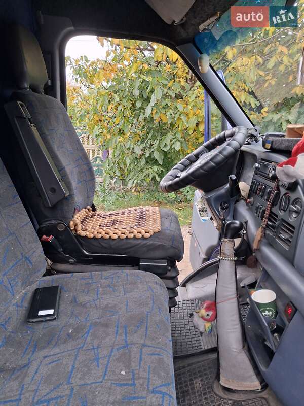 Микроавтобус Mercedes-Benz Sprinter 1999 в Кривом Роге фото 8 Микроавтобус Mercedes-Benz Sprinter 1999 в Кривом Роге