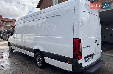 Грузовой фургон Mercedes-Benz Sprinter 2023 в  фото 2 Грузовой фургон Mercedes-Benz Sprinter 2023 в