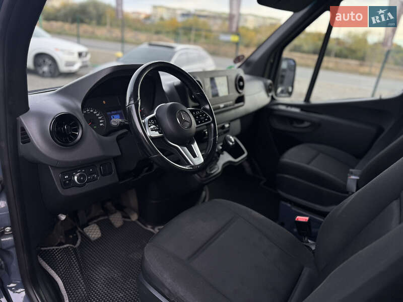 Вантажний фургон Mercedes-Benz Sprinter 2020 в Мукачевому