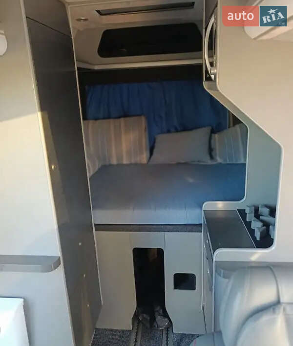 Дом на колесах Mercedes-Benz Sprinter 2013 в Хотине фото 12 Дом на колесах Mercedes-Benz Sprinter 2013 в Хотине