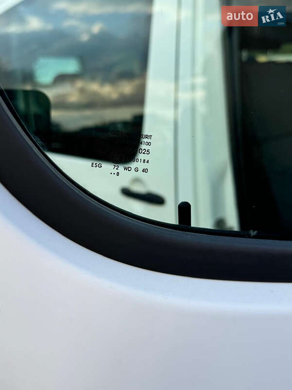 Грузопассажирский фургон Mercedes-Benz Sprinter 2010 в Недобоевцах фото 8 Грузопассажирский фургон Mercedes-Benz Sprinter 2010 в Недобоевцах