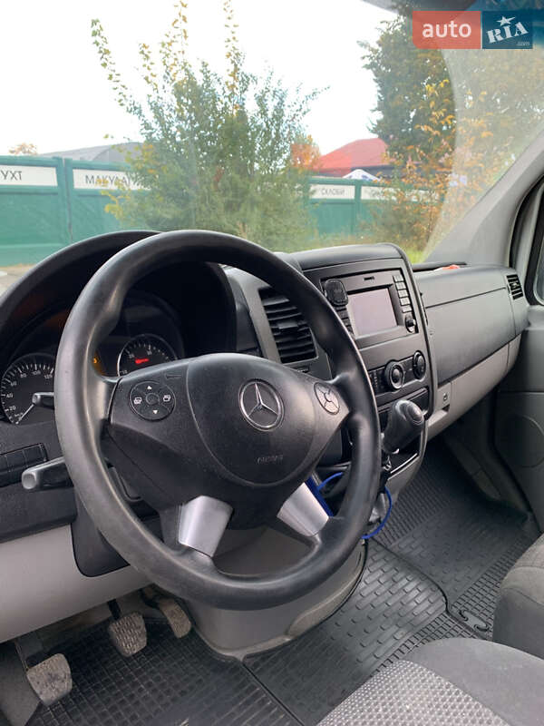 Грузопассажирский фургон Mercedes-Benz Sprinter 2015 в Виннице
