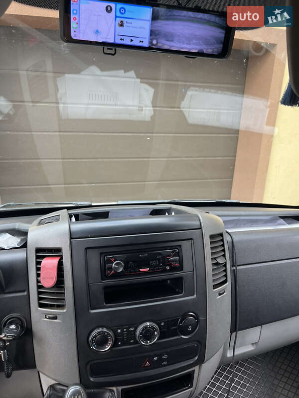 Микроавтобус грузовой (до 3,5т) Mercedes-Benz Sprinter 2012 в Киеве