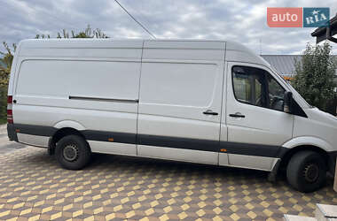Микроавтобус грузовой (до 3,5т) Mercedes-Benz Sprinter 2012 в 