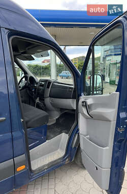 Грузовой фургон Mercedes-Benz Sprinter 2014 в  фото 29 Грузовой фургон Mercedes-Benz Sprinter 2014 в