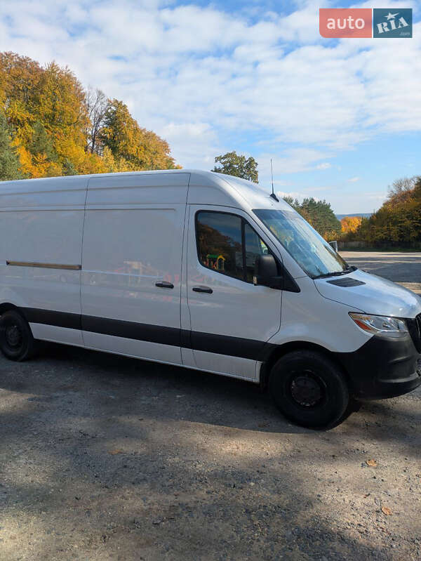 Грузовой фургон Mercedes-Benz Sprinter 2020 в Бережанах