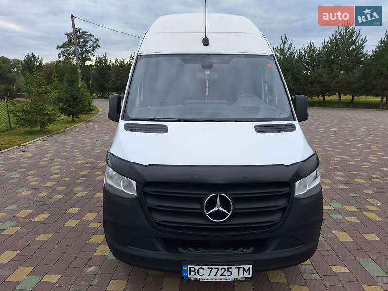 Микроавтобус Mercedes-Benz Sprinter 2019 в Львове фото 10 Микроавтобус Mercedes-Benz Sprinter 2019 в Львове