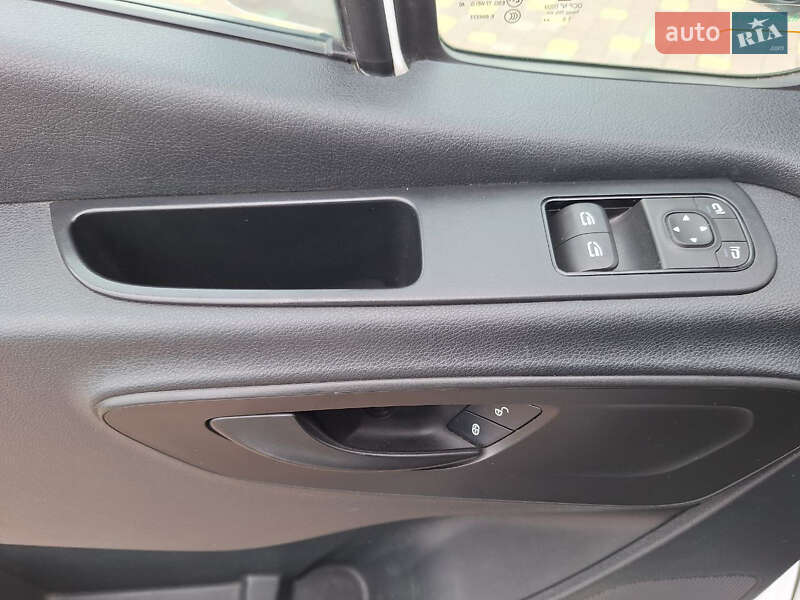 Микроавтобус Mercedes-Benz Sprinter 2019 в Львове фото 16 Микроавтобус Mercedes-Benz Sprinter 2019 в Львове