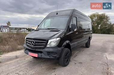Грузопассажирский фургон Mercedes-Benz Sprinter 2016 в  фото 2 Грузопассажирский фургон Mercedes-Benz Sprinter 2016 в