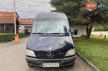 Грузовой фургон Mercedes-Benz Sprinter 2005 в 