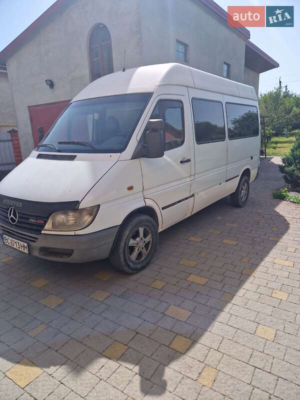 Грузопассажирский фургон Mercedes-Benz Sprinter 2002 в Львове фото 4 Грузопассажирский фургон Mercedes-Benz Sprinter 2002 в Львове