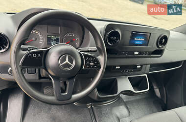 Грузовой фургон Mercedes-Benz Sprinter 2020 в  фото 27 Грузовой фургон Mercedes-Benz Sprinter 2020 в