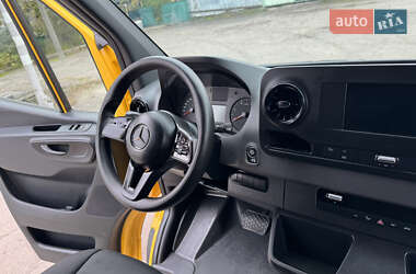 Грузовой фургон Mercedes-Benz Sprinter 2020 в  фото 40 Грузовой фургон Mercedes-Benz Sprinter 2020 в