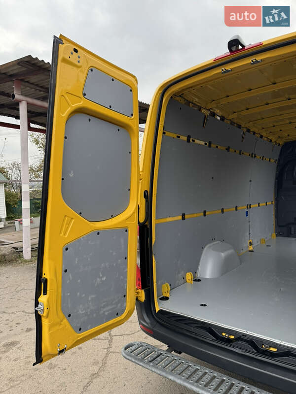 Вантажний фургон Mercedes-Benz Sprinter 2020 в Рівному фото 48 Вантажний фургон Mercedes-Benz Sprinter 2020 в Рівному
