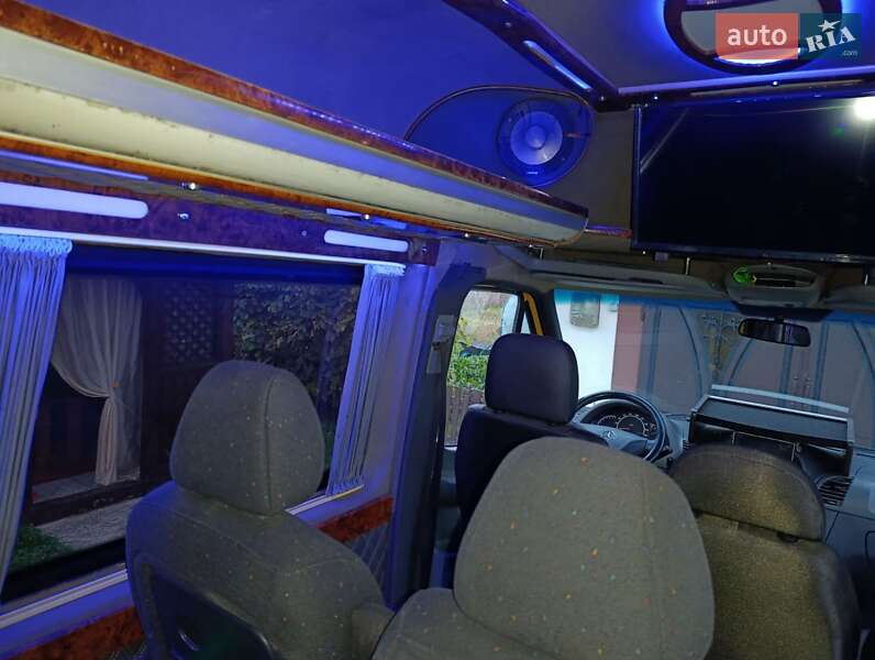 Микроавтобус Mercedes-Benz Sprinter 2005 в Стрые