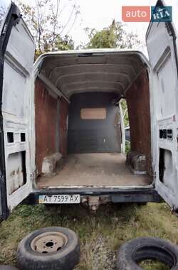 Грузовой фургон Mercedes-Benz Sprinter 1994 в  фото 14 Грузовой фургон Mercedes-Benz Sprinter 1994 в