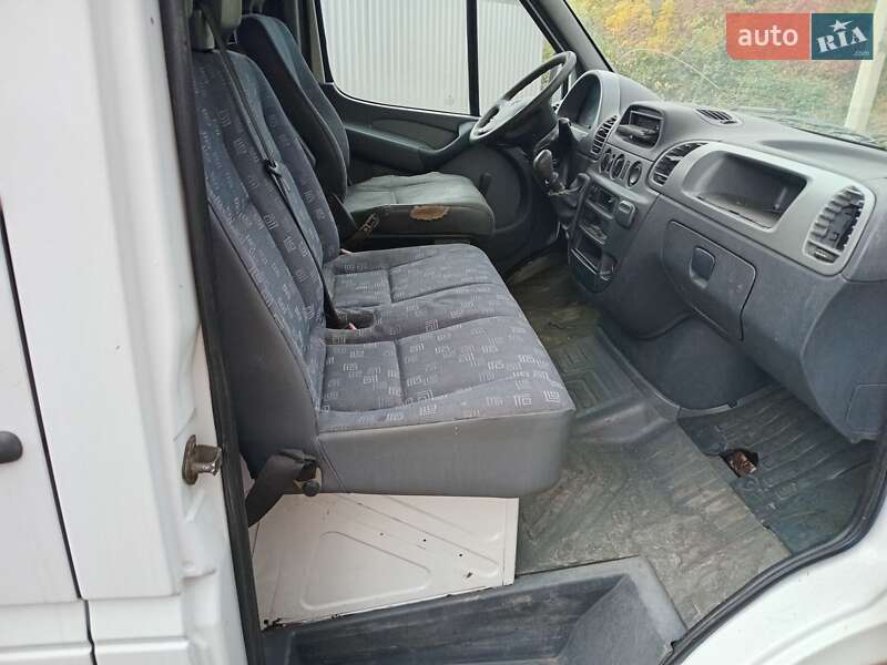 Вантажопасажирський фургон Mercedes-Benz Sprinter 2003 в Кам'янець-Подільському фото 2 Вантажопасажирський фургон Mercedes-Benz Sprinter 2003 в Кам'янець-Подільському