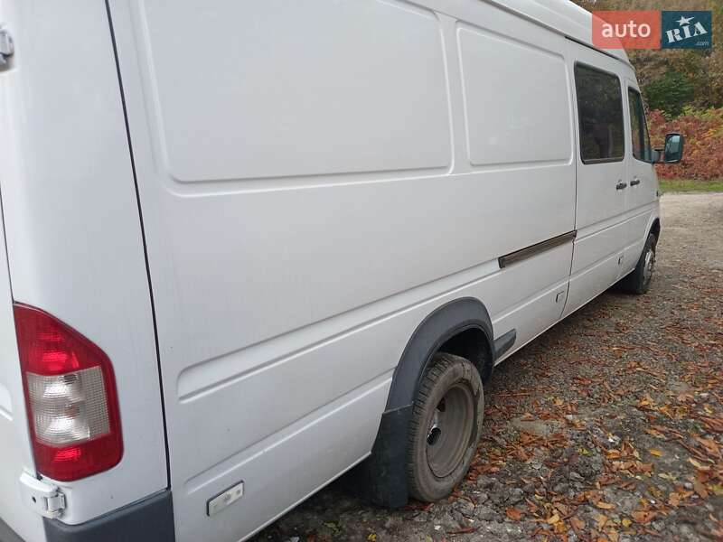 Вантажопасажирський фургон Mercedes-Benz Sprinter 2003 в Кам'янець-Подільському фото 7 Вантажопасажирський фургон Mercedes-Benz Sprinter 2003 в Кам'янець-Подільському