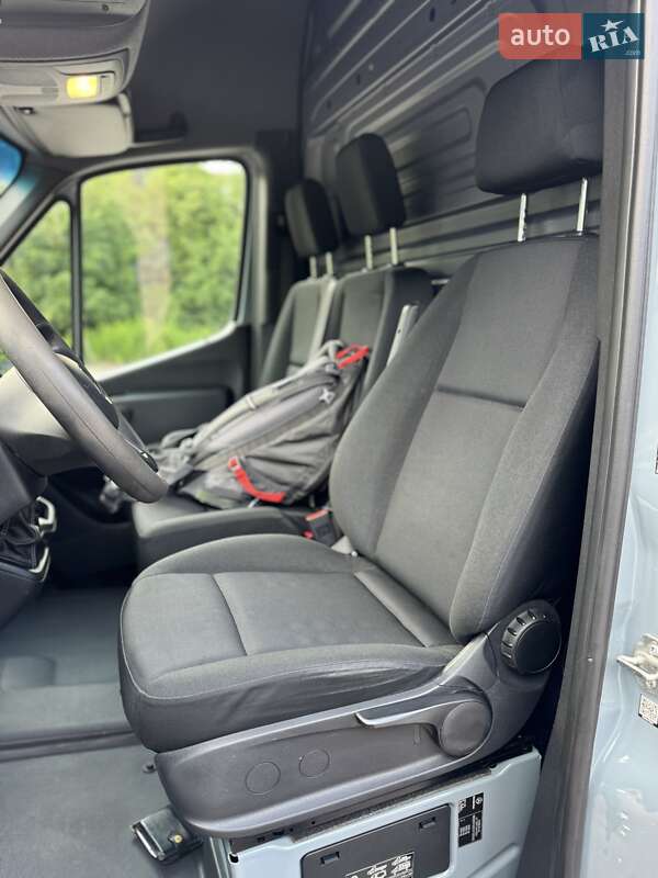 Вантажний фургон Mercedes-Benz Sprinter 2019 в Житомирі фото 27 Вантажний фургон Mercedes-Benz Sprinter 2019 в Житомирі