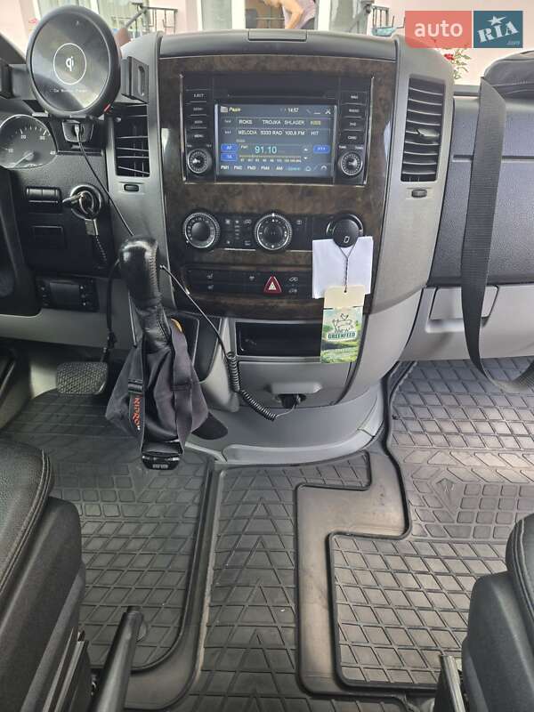 Грузопассажирский фургон Mercedes-Benz Sprinter 2007 в Львове фото 13 Грузопассажирский фургон Mercedes-Benz Sprinter 2007 в Львове