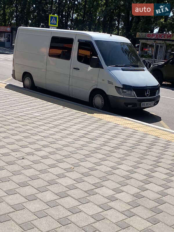 Грузовой фургон Mercedes-Benz Sprinter 2002 в Киеве