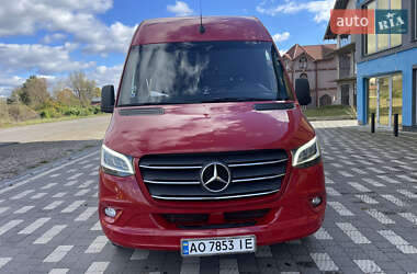 Микроавтобус грузовой (до 3,5т) Mercedes-Benz Sprinter 2020 в 