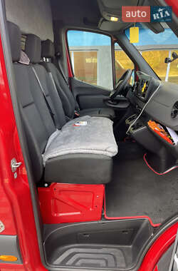 Микроавтобус грузовой (до 3,5т) Mercedes-Benz Sprinter 2020 в 