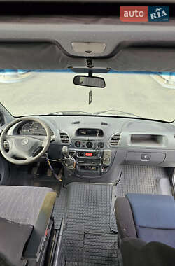 Мікроавтобус Mercedes-Benz Sprinter 2001 в 