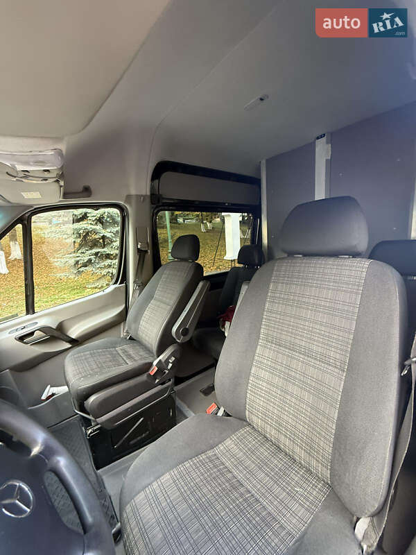 Микроавтобус Mercedes-Benz Sprinter 2015 в Тернополе фото 9 Микроавтобус Mercedes-Benz Sprinter 2015 в Тернополе
