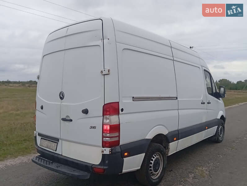 Грузовой фургон Mercedes-Benz Sprinter 2006 в Сарнах