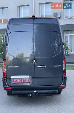 Грузовой фургон Mercedes-Benz Sprinter 2020 в  фото 11 Грузовой фургон Mercedes-Benz Sprinter 2020 в