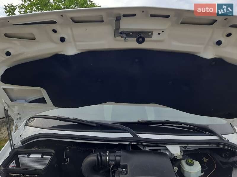 Грузовой фургон Mercedes-Benz Sprinter 2012 в Черновцах фото 16 Грузовой фургон Mercedes-Benz Sprinter 2012 в Черновцах