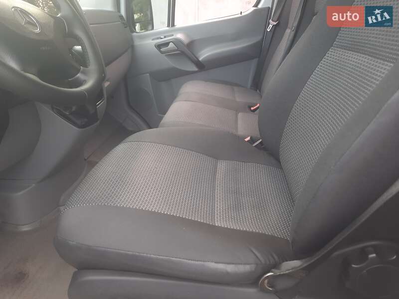 Грузовой фургон Mercedes-Benz Sprinter 2012 в Черновцах фото 18 Грузовой фургон Mercedes-Benz Sprinter 2012 в Черновцах