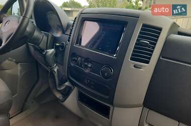Вантажний фургон Mercedes-Benz Sprinter 2012 в  фото 20 Вантажний фургон Mercedes-Benz Sprinter 2012 в