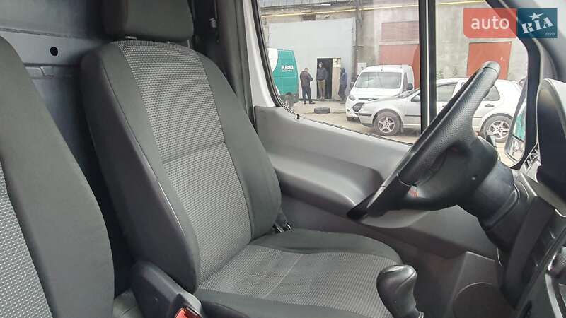 Микроавтобус грузовой (до 3,5т) Mercedes-Benz Sprinter 2013 в Днепре фото 8 Микроавтобус грузовой (до 3,5т) Mercedes-Benz Sprinter 2013 в Днепре