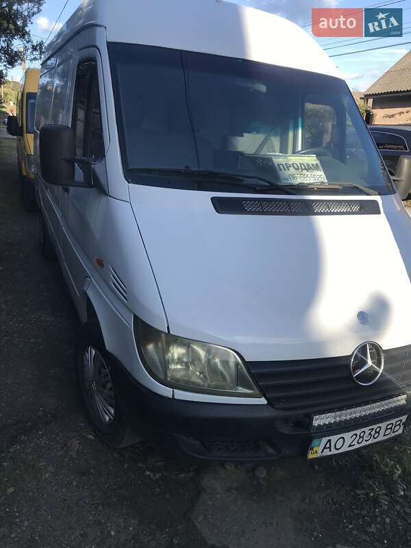 Mercedes-Benz Sprinter 2001