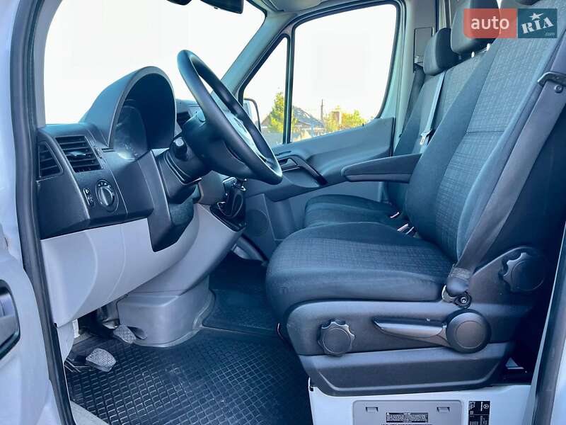 Вантажний фургон Mercedes-Benz Sprinter 2016 в Нововолинську