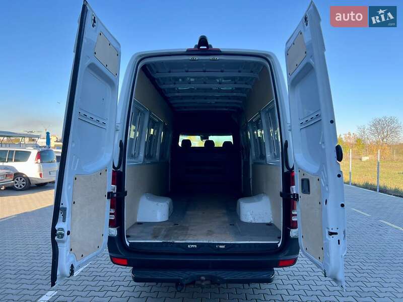 Вантажний фургон Mercedes-Benz Sprinter 2016 в Нововолинську