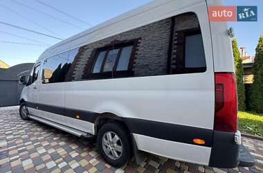 Мікроавтобус Mercedes-Benz Sprinter 2020 в 