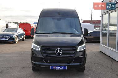 Грузовой фургон Mercedes-Benz Sprinter 2022 в  фото 4 Грузовой фургон Mercedes-Benz Sprinter 2022 в