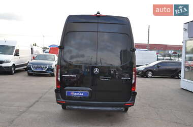 Грузовой фургон Mercedes-Benz Sprinter 2022 в  фото 28 Грузовой фургон Mercedes-Benz Sprinter 2022 в
