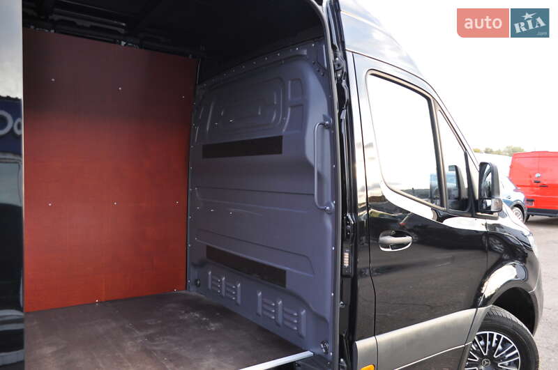 Грузовой фургон Mercedes-Benz Sprinter 2022 в Киеве фото 31 Грузовой фургон Mercedes-Benz Sprinter 2022 в Киеве